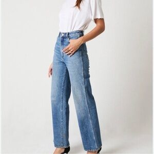 Rollas Women’s Heidi High Rise Loose Straight Jeans Size 24 NWT Rigid Denim